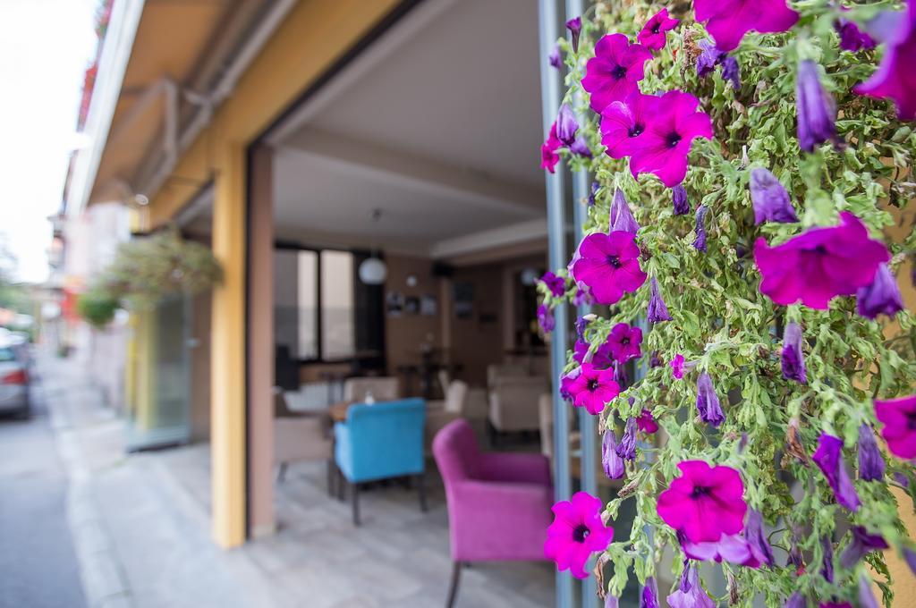 Heartland City B&B Tuzla Exterior foto