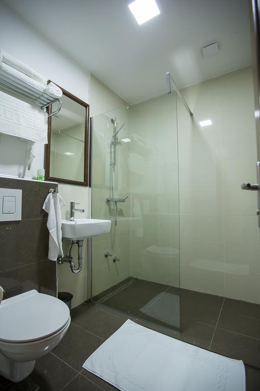 Heartland City B&B Tuzla Exterior foto